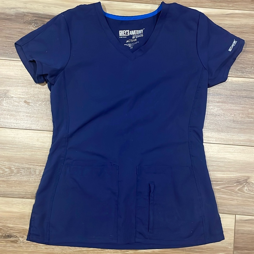 Greys Anatomy by Barco Active scrub top